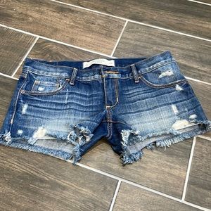 Abercrombie & fitch size w26 Jean shorts